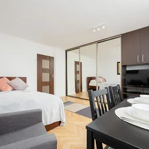 Studio Downtown By Renters Апартаменты