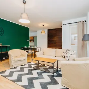Shortstaypoland Krochmalna Warszawa