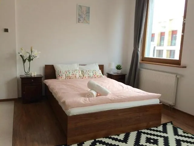 ורשה Luxury Apartment Piekna